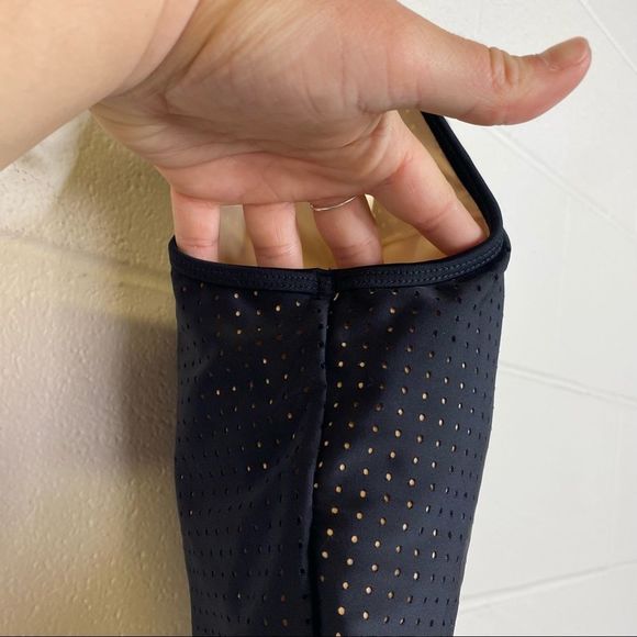 Fabletics Black Valentina Midi Bikini Top Size Small NWT - Picture 4 of 14